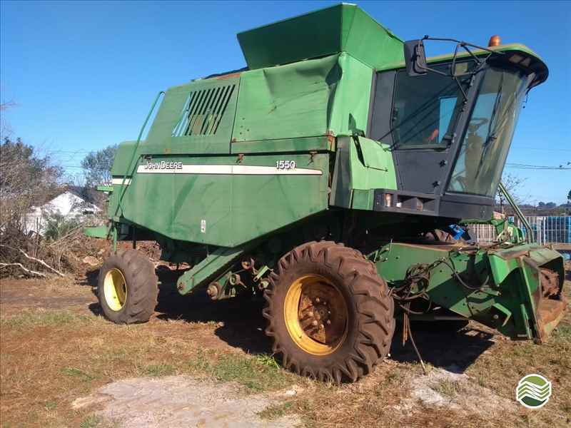 COLHEITADEIRA JOHN DEERE JOHN DEERE 1550 Maquinauto Máquinas e Peças SANTA ROSA RIO GRANDE DO SUL RS